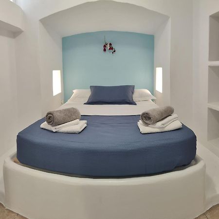 Blue Mare Apartments On The Beach Firopotamos Zimmer foto